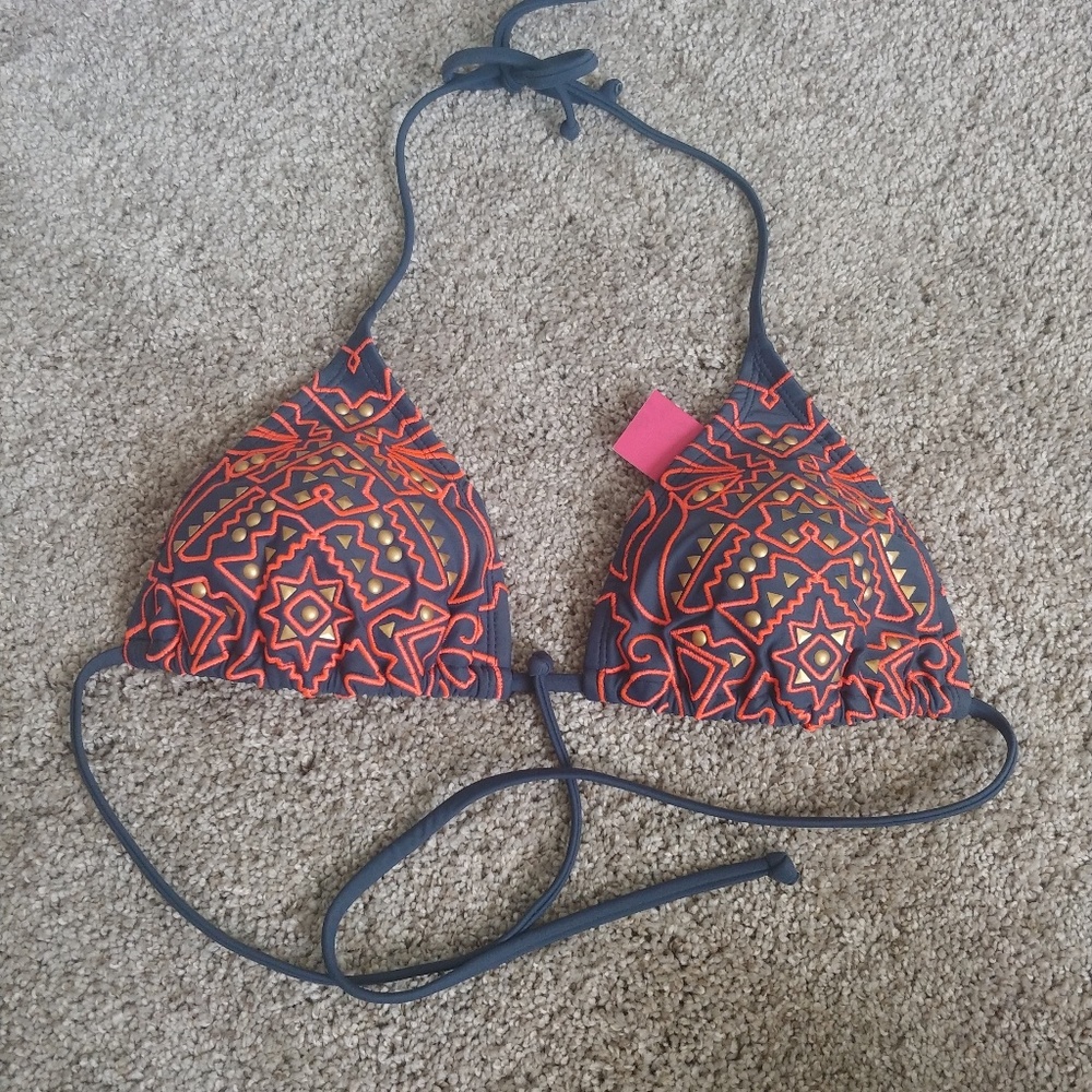 New bathing suit top